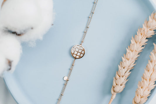 Mother of Pearl Bracelet (Sample Sale)